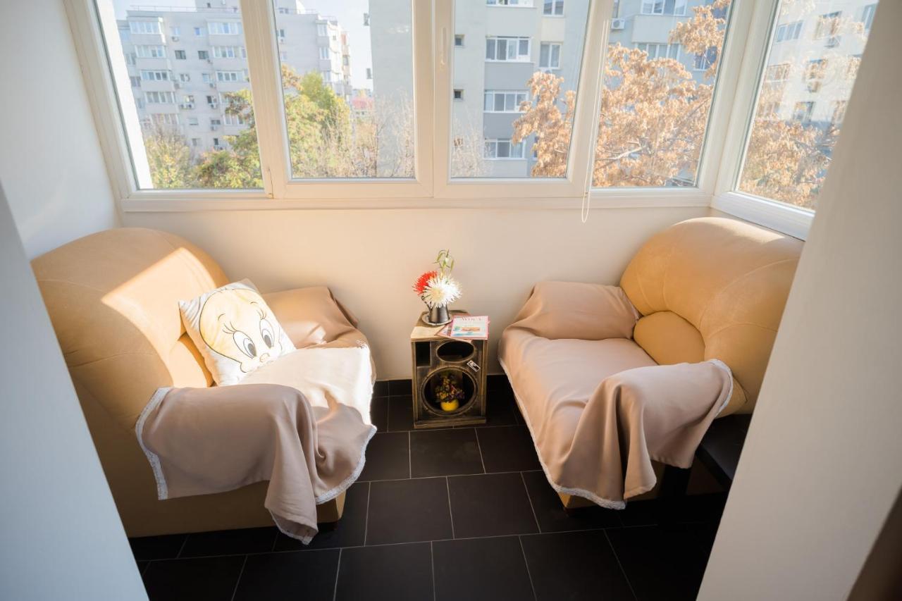 Rustic & Spacious 3Br Apartment Bucharest Exterior photo